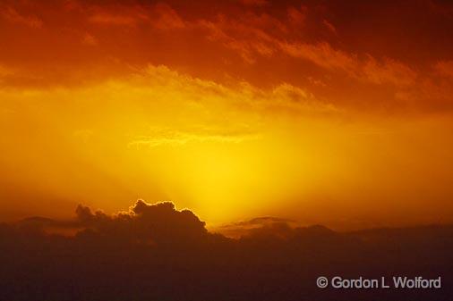 Sunrise Sunrays_30120.jpg - Photographed along the Gulf coast at Matagorda Bay near Port Lavaca, Texas, USA.
